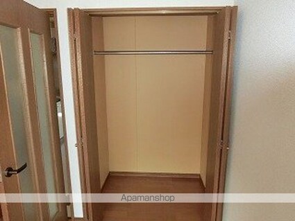 岩手県盛岡市東黒石野２丁目[1K/26.08m2]の収納