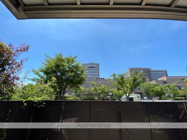 フォブール工学部前の内装写真