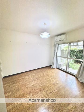 アーバンラフレ志賀13号棟の内装写真