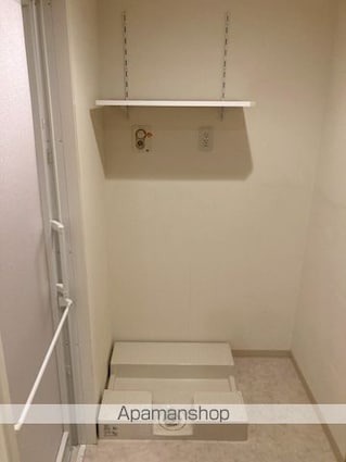ポレスター緑町公園[3LDK/78.68m2]の内装4