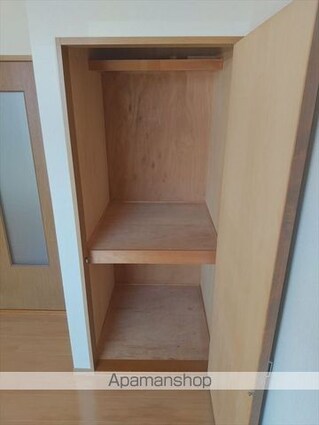 和歌山県和歌山市栄谷[3DK/53.32m2]の収納