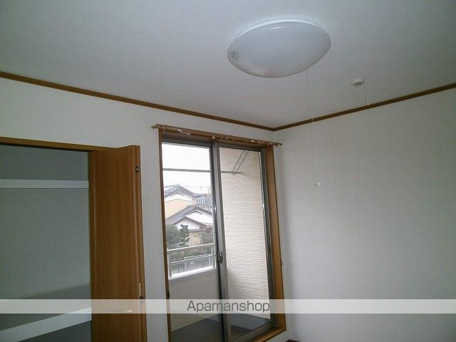 detached 福島県南相馬市小高区南町１丁目
小高区南町の賃貸情報を見る
物件地図