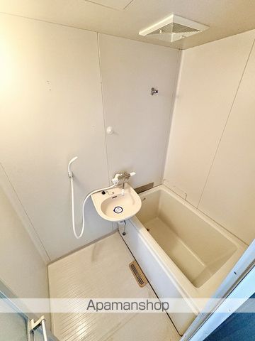 フォーブル本間の内装写真