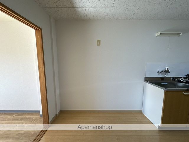 COZY COURTの内装写真