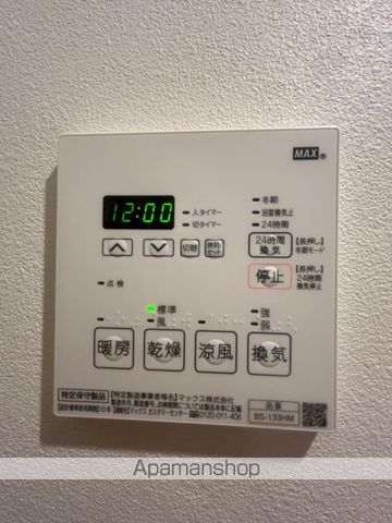 ザ・パークハビオ新御徒町の内装写真