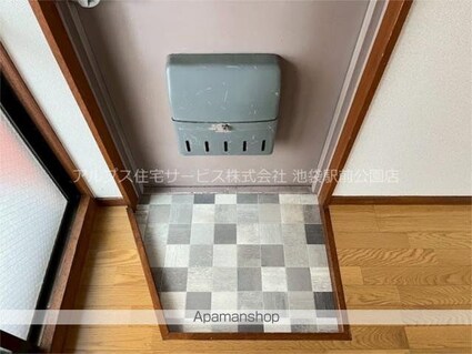 パークハイムＫＴ[1R/19m2]の玄関