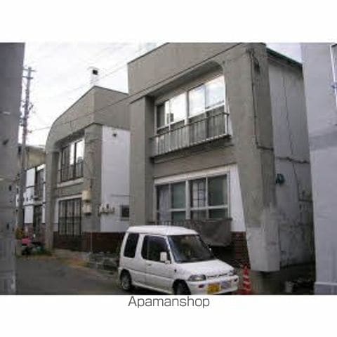第2いろはマンションの外観写真