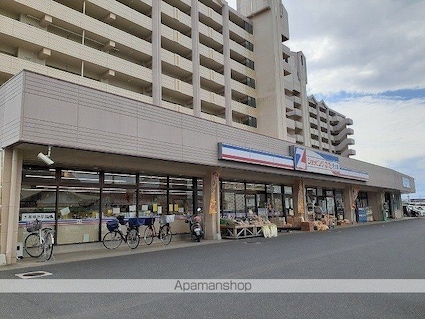 ドラセナ　Ａ[1LDK/45.07m2]の周辺2