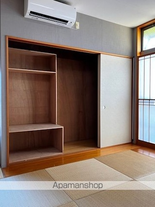 砧戸建[3LDK/126.21m2]の収納