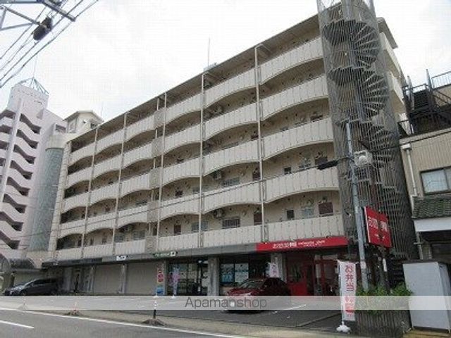 平和ビルの外観写真