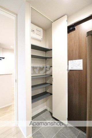 レジデンスヒューゲル鶴ヶ丘IIの内装写真