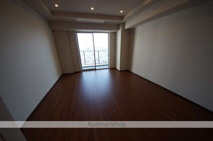 コンフォリア新宿イーストサイドタワー[1R/43.07m2]のリビング・居間