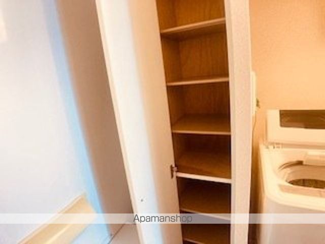 レオパレスTAKARAZUKAの内装写真