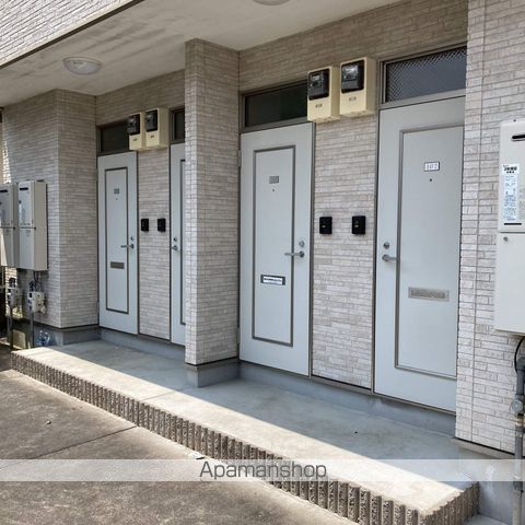 アクアハイツの玄関写真