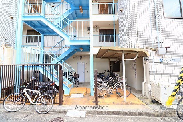 プレアール杭瀬の玄関写真