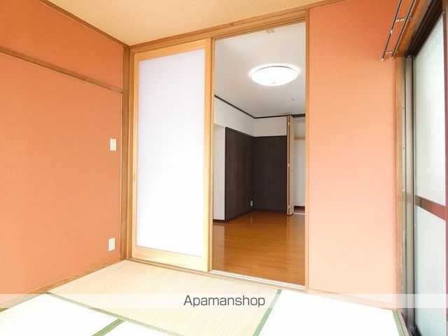 メゾンドブランシュ鴨池の内装写真