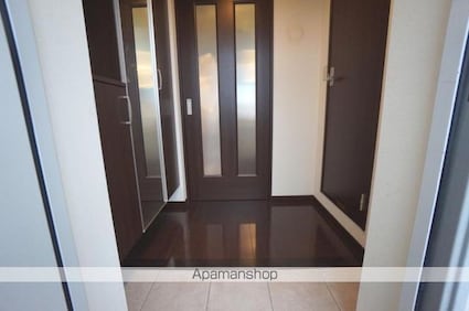 ＬＵＸＵＲＹ　ＭＡＮＳＩＯＮ[2LDK/51.97m2]の玄関