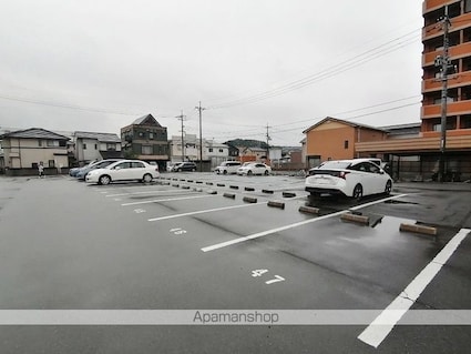 エスポワール千草　Ｂ[1K/24.71m2]の駐車場2