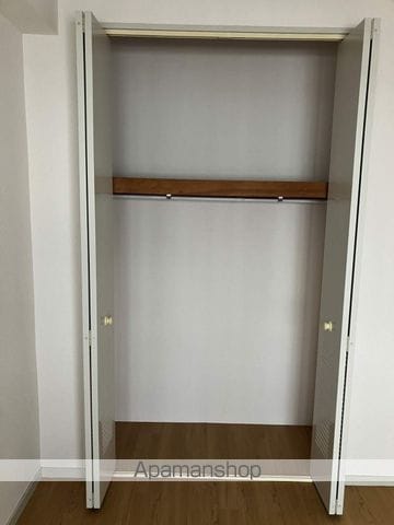 エーワイハイツ寺塚の内装写真