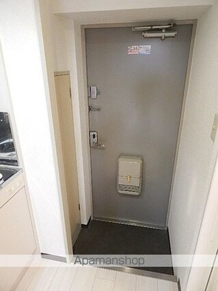 東京都立川市柴崎町２丁目[1R/20.65m2]の玄関
