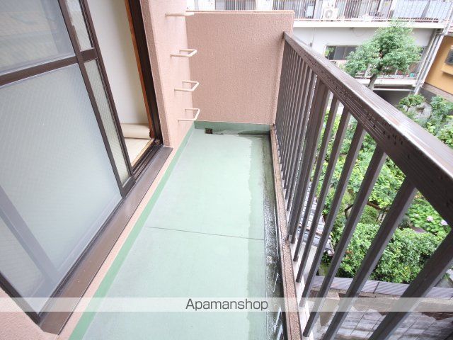 八幡ビルの内装写真