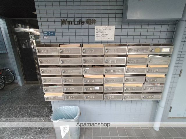 ウィンライフ滝井の玄関写真