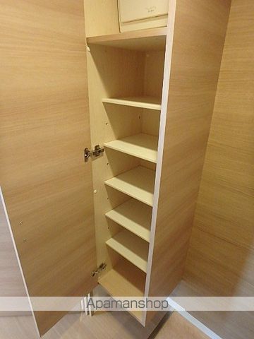 STANDARDの内装写真