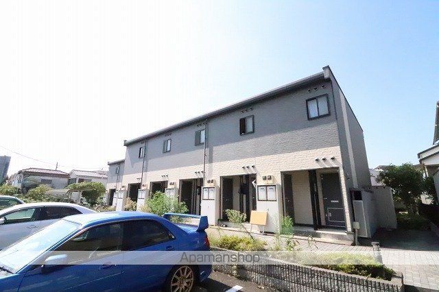 レオパレス小荷田の外観写真