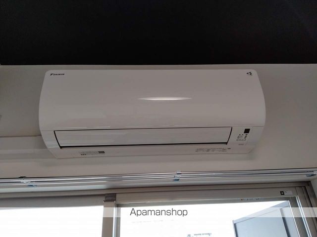 PRESSANCE江坂クォーレの内装写真