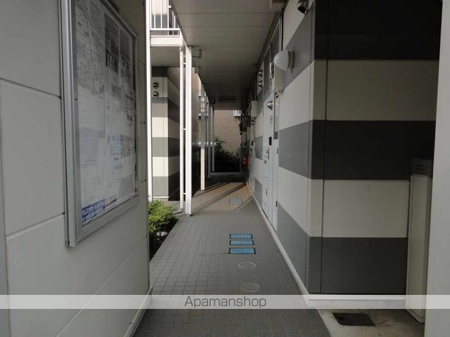 レオパレスエポカ1の玄関写真