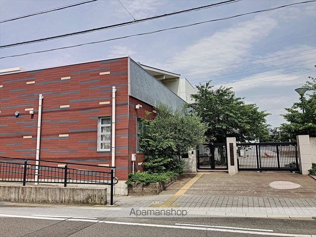 ビラ三秀神明の周辺写真
