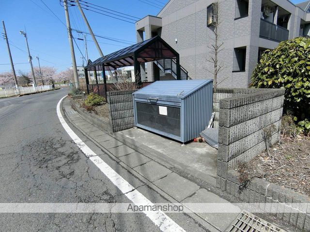 グリルス IIのその他写真