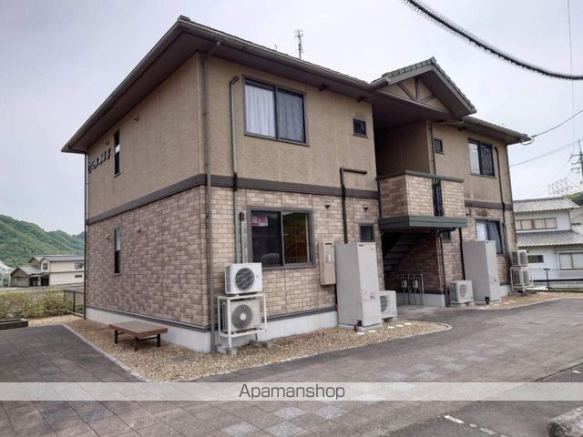 セジュール新市 B棟の外観写真