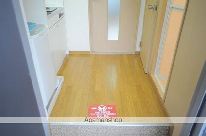 レオパレスラポール[1K/26.49m2]の玄関