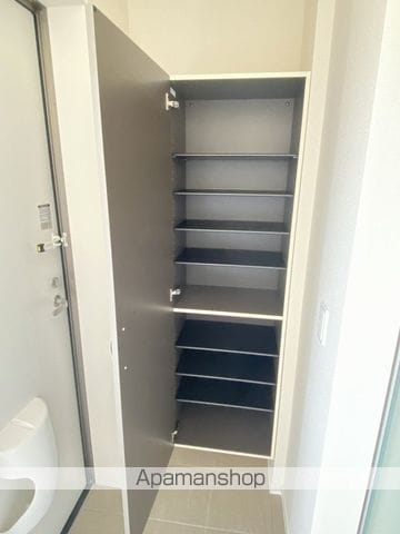 CONFORTO原島の内装写真