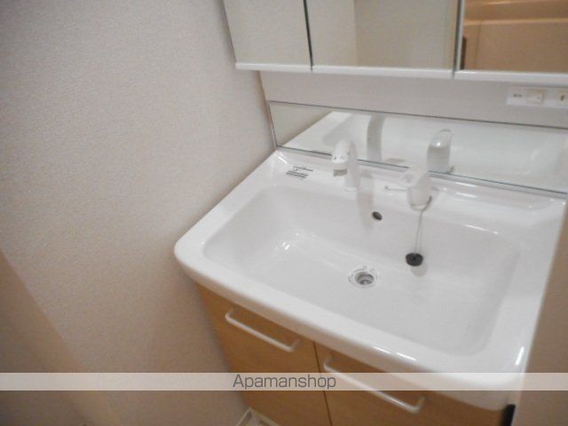 ADDRESS 211の内装写真