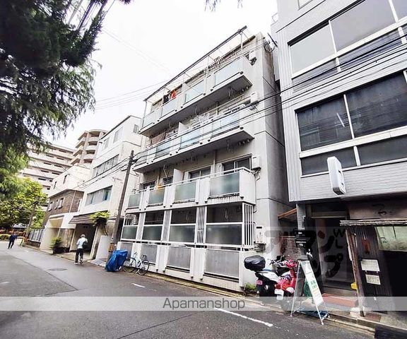 華園マンションの外観写真