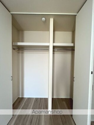 Ｎ・Ｗ　ＲＥＳＩＤＥＮＣＥ　ＡＳＡＧＡＹＡ[3LDK/68.09m2]の収納