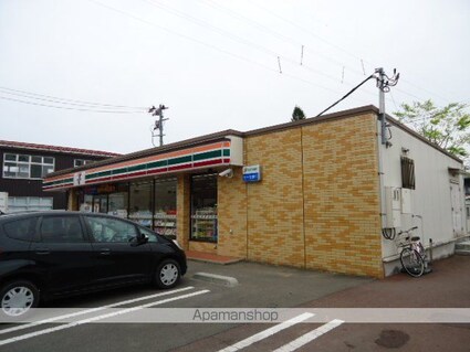 ルミエール・エス[1LDK/44.95m2]の周辺1