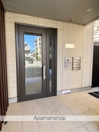 カリラ北沢[2DK/44.17m2]のエントランス