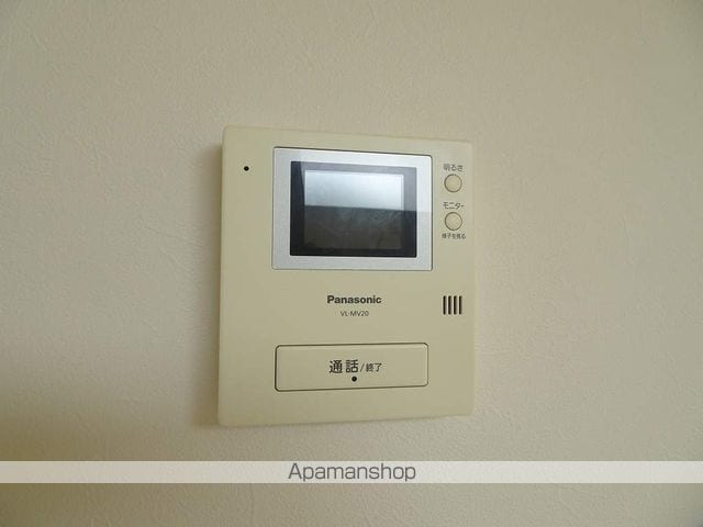 White squareの内装写真