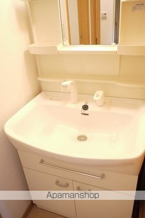 長野県岡谷市赤羽１丁目[1LDK/51.13m2]の洗面所