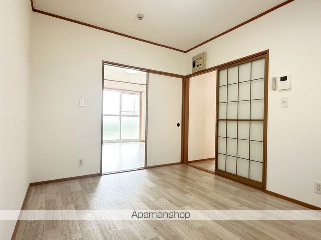 クローバーCの内装写真