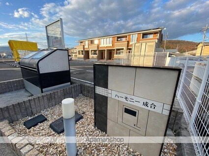 香川県高松市成合町[2LDK/57.21m2]の共用部1