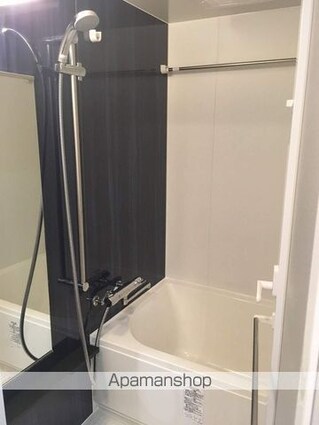 レジディア三軒茶屋Ⅲ[2K/26.3m2]のバス