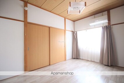 神村町　石岡貸家[4K/82.5m2]の内装