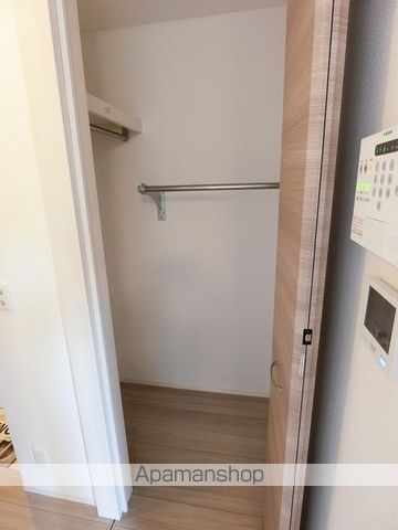 シャルールの内装写真