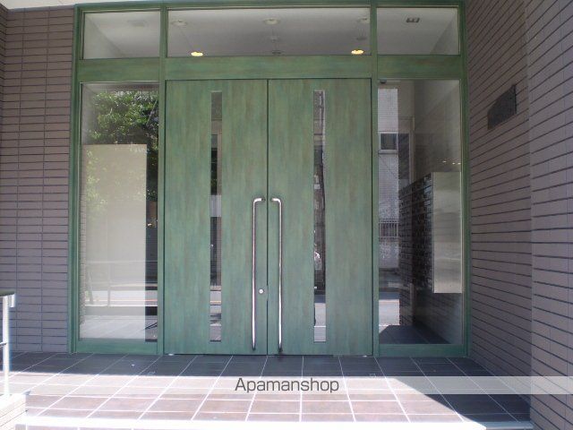 アマーレ葵の玄関写真