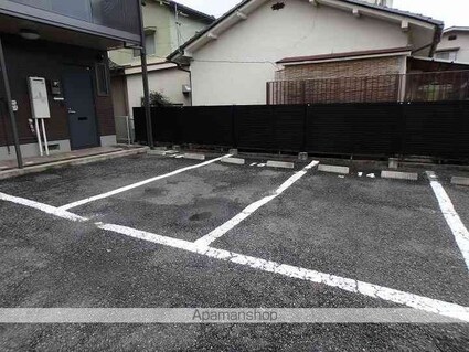 サンハイツ新井Ｂ[1K/28m2]の駐車場