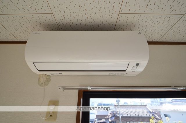 ハイコンスビルIIの内装写真